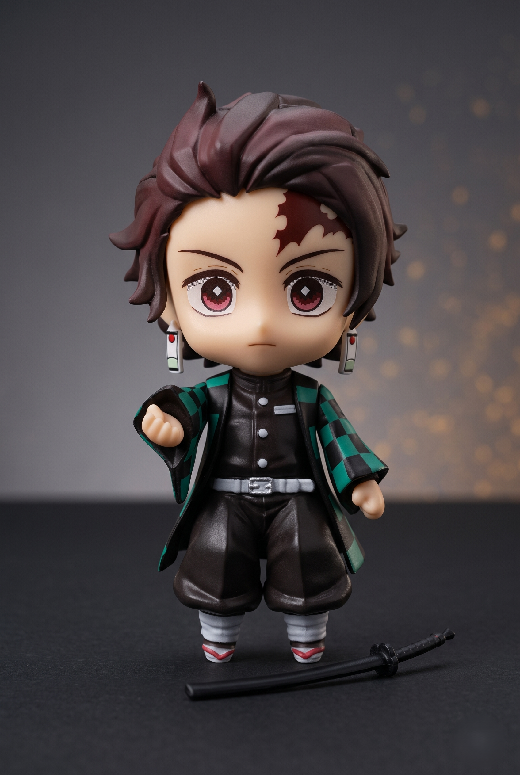 Demon Slayer: Tanjiro Kamado 15cm Chibi Figure – Standing Combat Edition