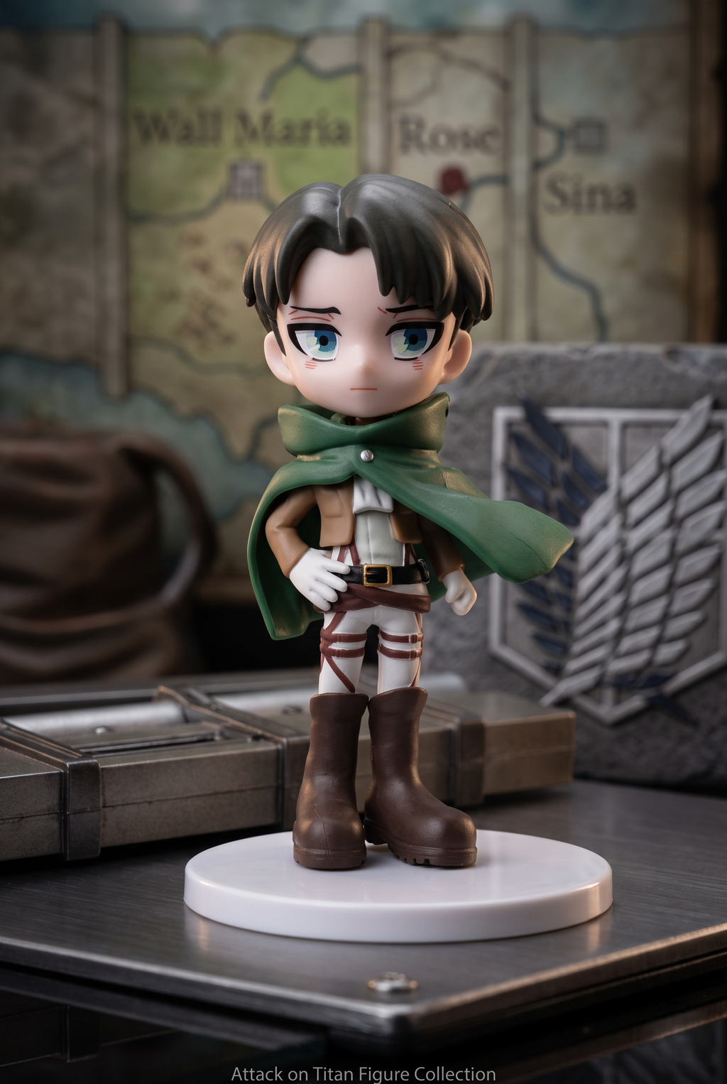 Attack on Titan HIghly Detailed: Complete Chibi Figure Pack – Scout Regiment & Titan Edition
