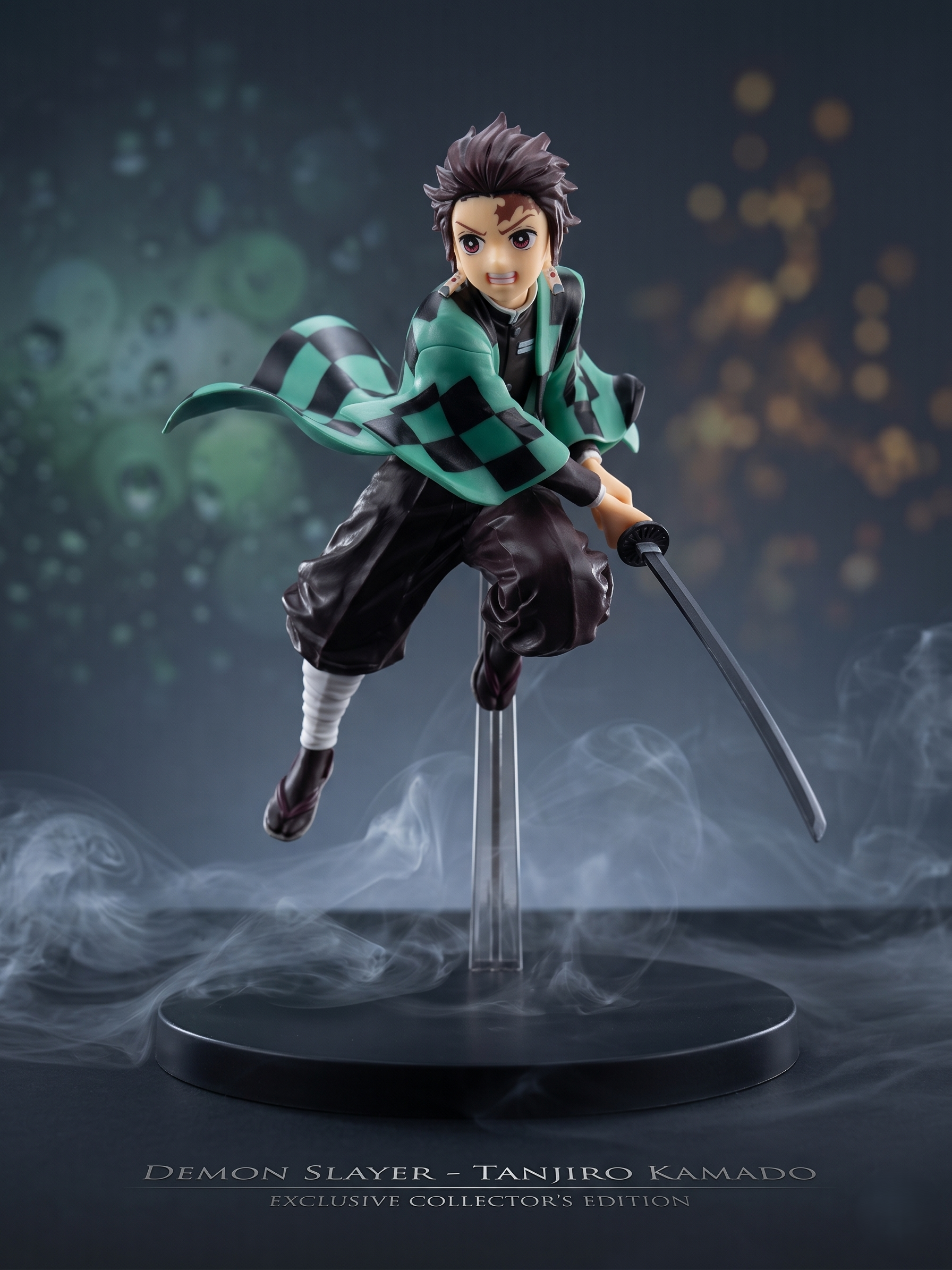 Demon Slayer: Tanjiro Kamado 15cm Statue – Mid-Air Strike Flight Edition